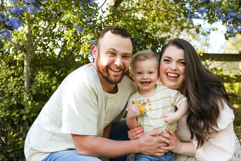 Inspiration: Family photoshoot, photo by Philip White on Unsplash