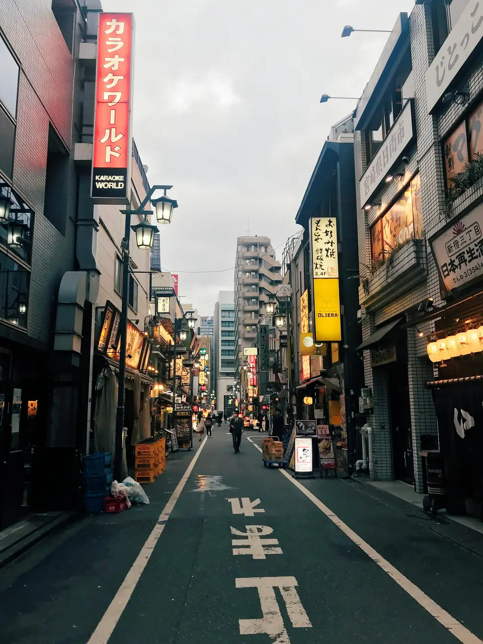 Solo travel photoshoot — 4